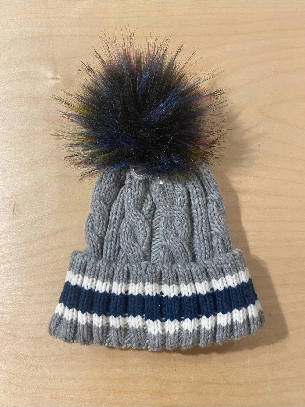 No Boundaries Gray Knit Beanie with Pink and Black Faux Fur Pom (SE)